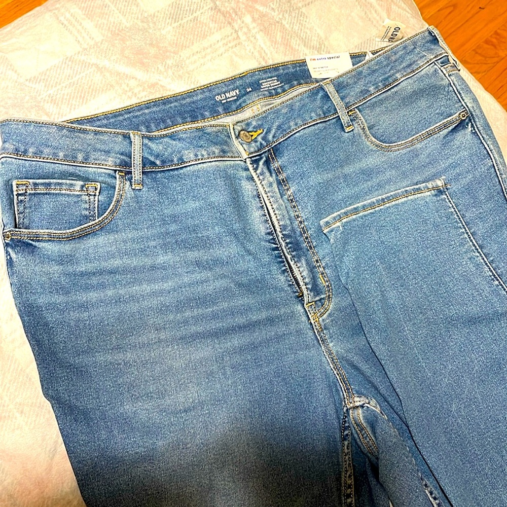 Old navy jeans size 24